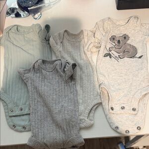 Neutral Ribbed Cotton Baby One-Piece Bodysuit - Grey & Light Green Set